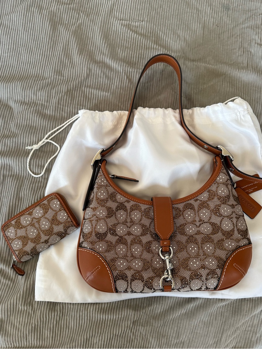 Coach Hamptons Hobo Bag In Crystal Signature Jacquard & Matching Crystal Wallet
